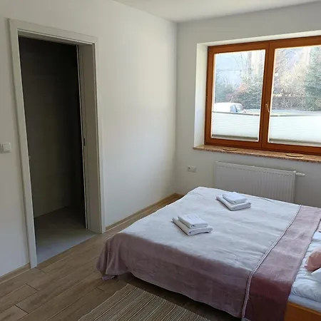 Holdysowka Przy Gondoli Homestay *